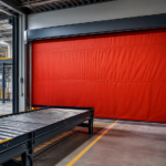 Factory opening protected by an industrial fire curtain